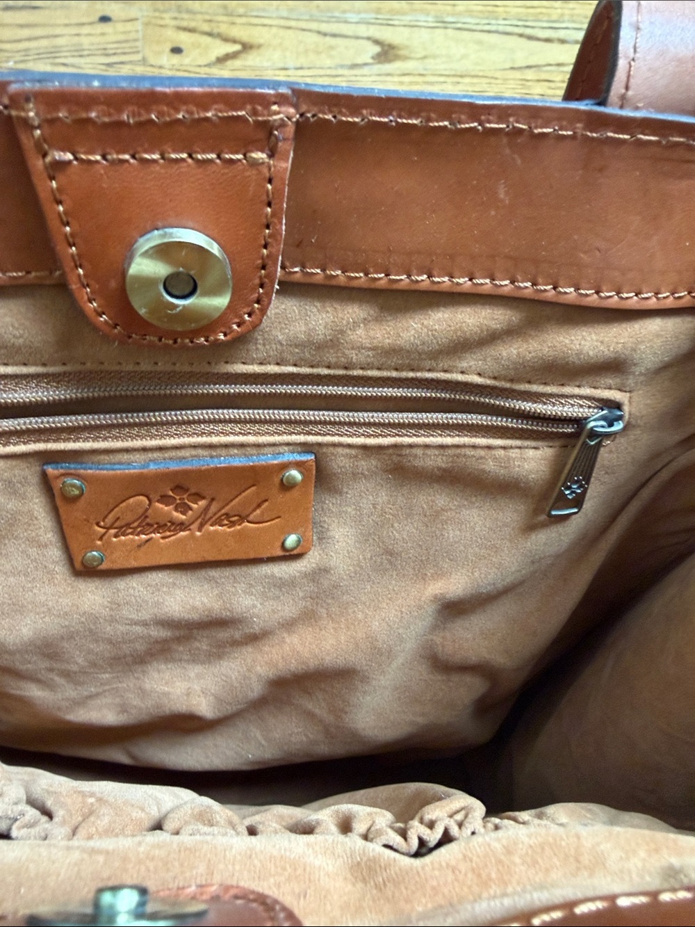 NWT Patricia Nash tote Toscana gold cognac tooled leather western classic tooled - Picture 12 of 15